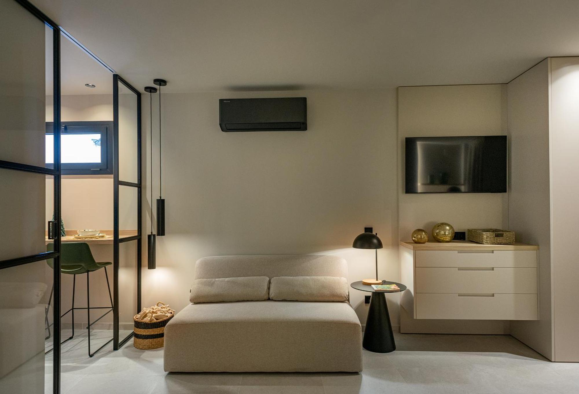 Ca La Maria De Siurana Casa Mas Estudio-Suite Room photo